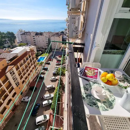 Elegant With Sea View In 30 M² 베날마데나코스타